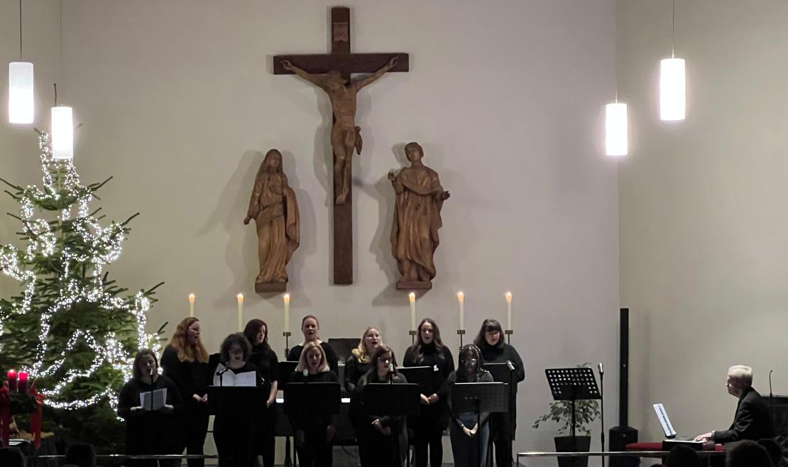 Joyful Voices (c) JM